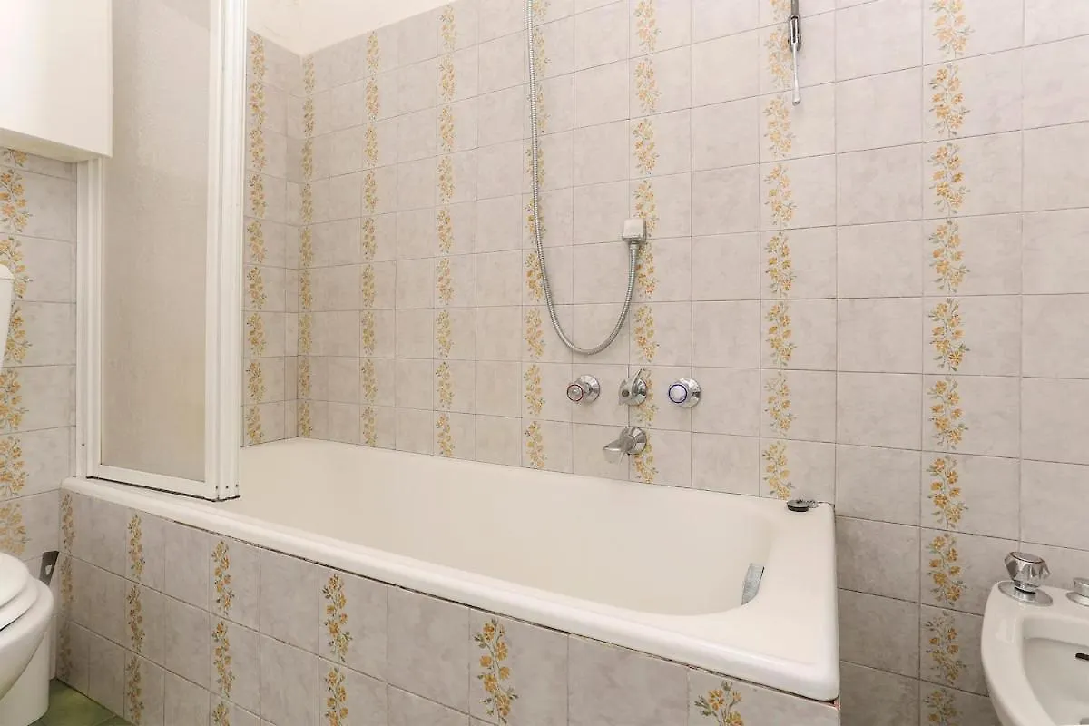Borgo 6 Apartment Florence Italy